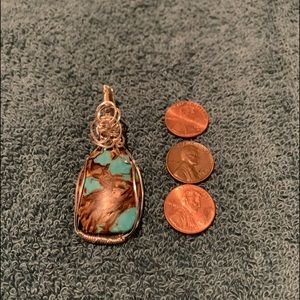 Simple wrapped pendant in silver plated wire